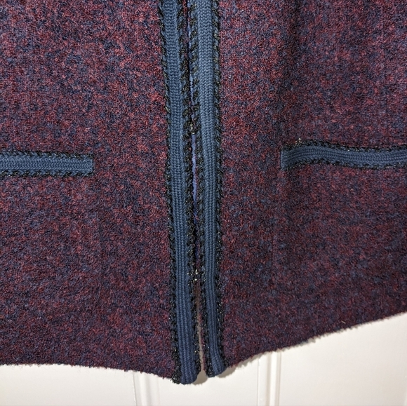 Talbots wool blend blazer maroon purple with navy ribbon trim - Picture 5 of 7